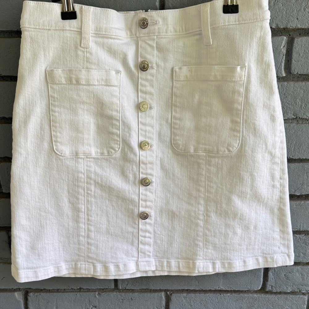 Veronica Beard White Button-Down Mini Skirt